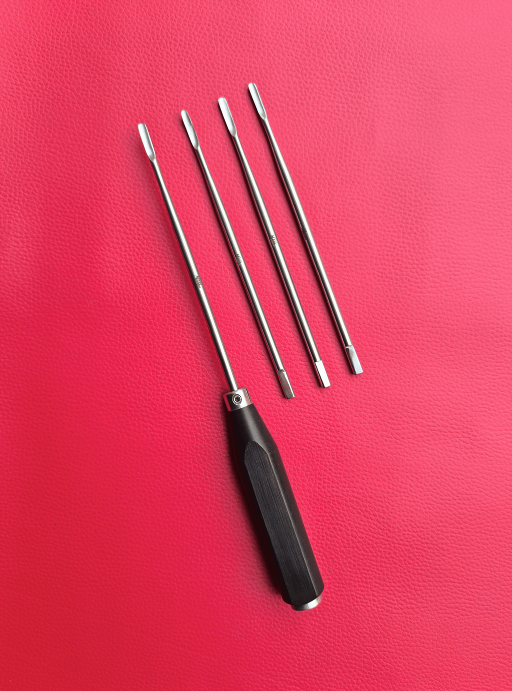 Interchangeable Head Elevator Set with Dental Mallet