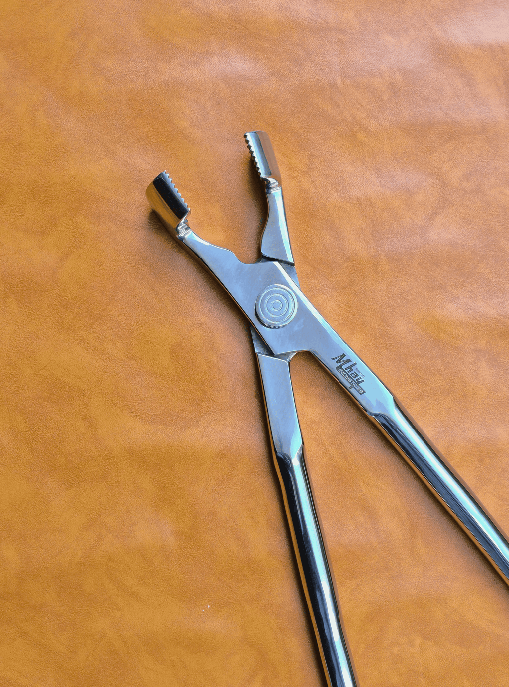 Molar Equine Dental Forceps with Fulcrum 21"